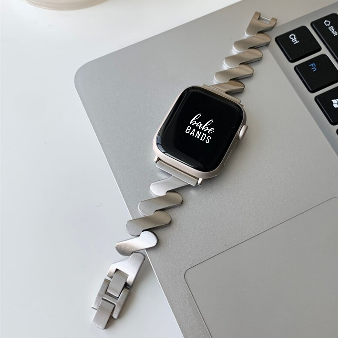 No more basic vibes. Step up your babe game with our premium Babe Bands to elevate your style.   Upgrade your Apple Watch with our Premium Stainless Steel Zig Zag Apple Watch Band.  Indulge in the luxury look and feel of our Apple Watch band, crafted from high-quality stainless steel band in a unique zig zag shape for added style.